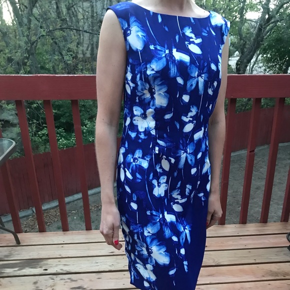 Blue / Violet Flower Printed Dress - Picture 2 of 2